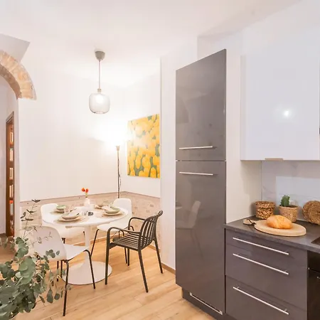 Centro Proprio Dietro L'angolo Apartment