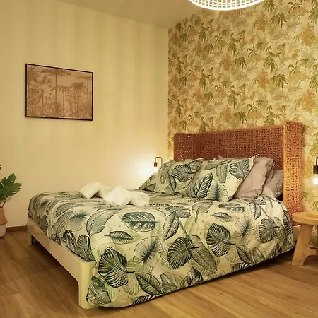 Centro Proprio Dietro L'angolo Апартаменты Комо