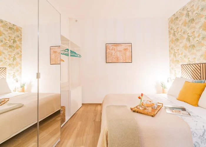 Centro Proprio Dietro L'angolo Apartment Como